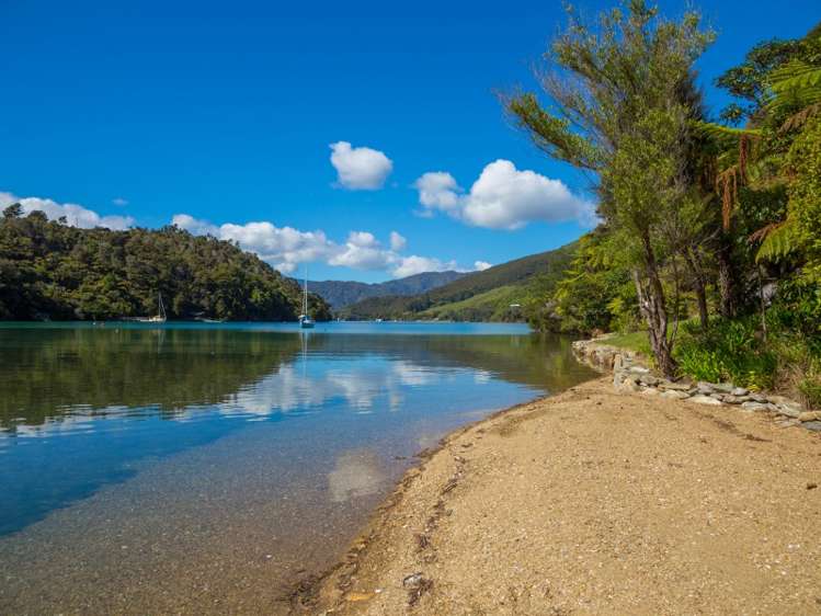 141 Onahau Road Onahau Bay_14