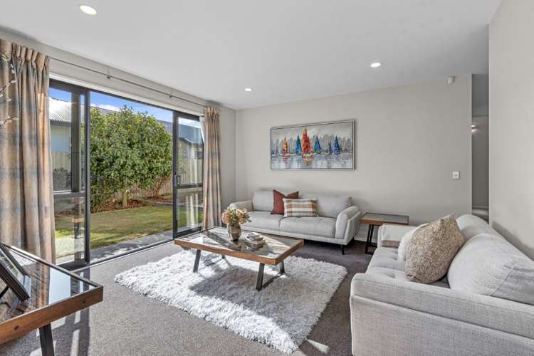 2 Kieran Grove Aidanfield_6