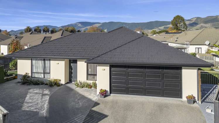 23 Malone Crescent_0