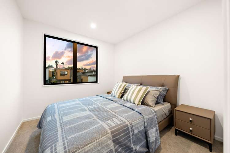 Lot 2-4/42 Captain Scott Road Glen Eden_19