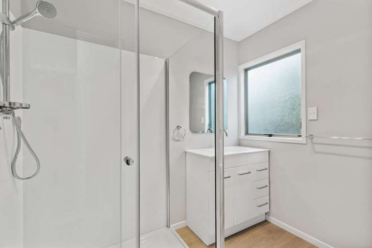 2/34a Glenorchy Street Glen Eden_13