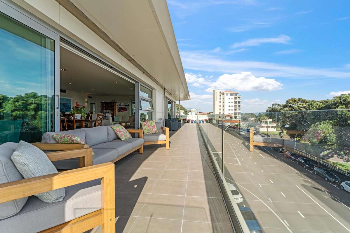 10/93 St Aubyn Street_2