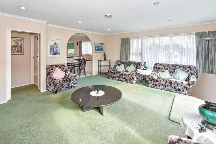 28 Kingsclere Place Goodwood Heights_18