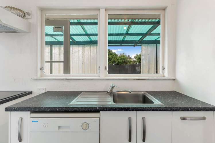 31 Gainsborough Street Manurewa_3