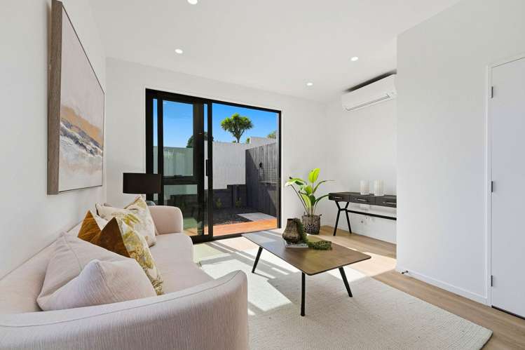 Lot 5/137 Moore Street Hillcrest_21