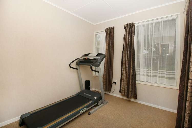 28 Rainforth Street Roslyn_13