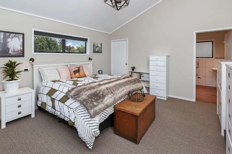 8 Mcainch Place Kamo_12