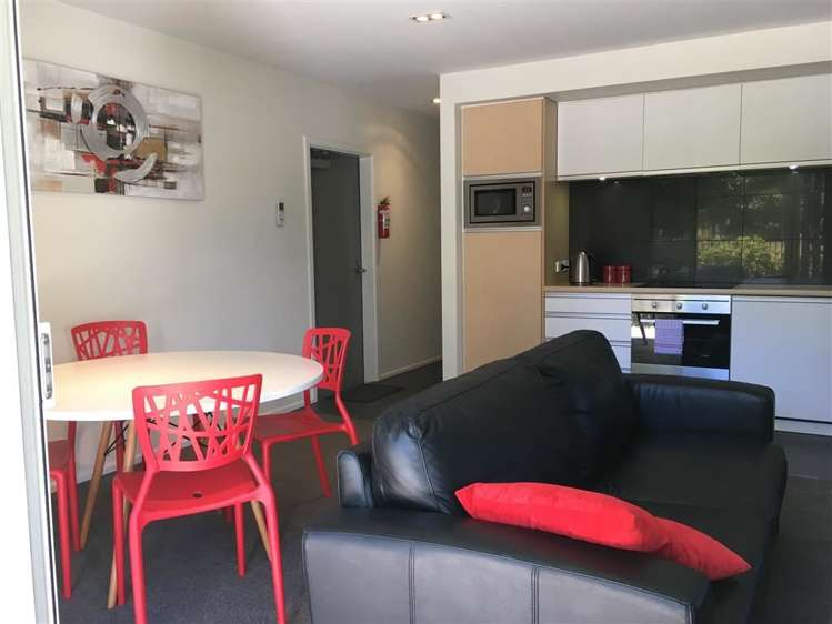 F1/193 Riccarton Road Riccarton_5