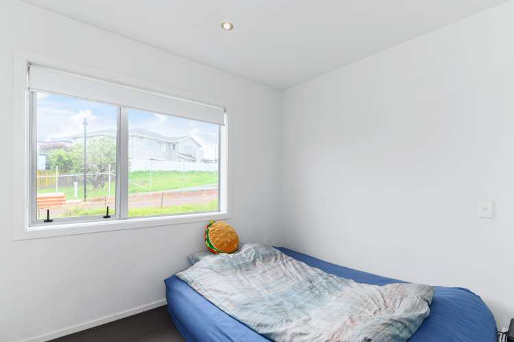 E16/71 Spencer Road Oteha_9
