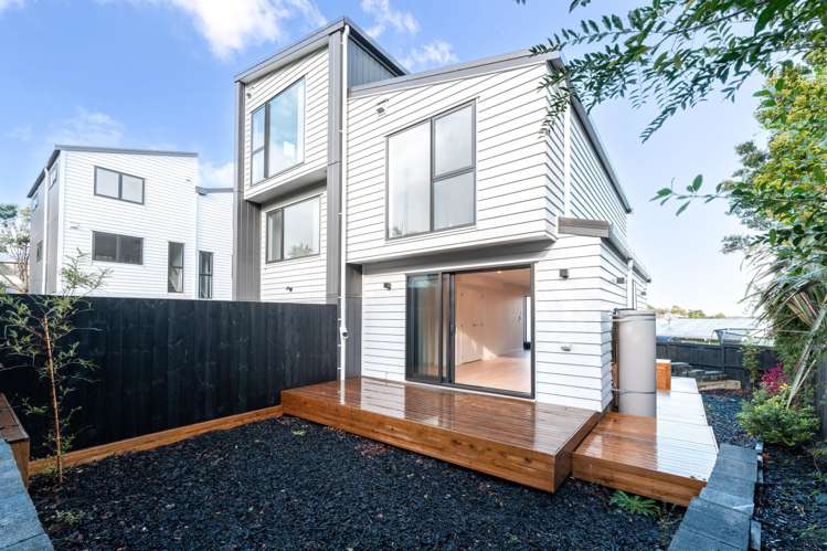 13 Crosby Road_2