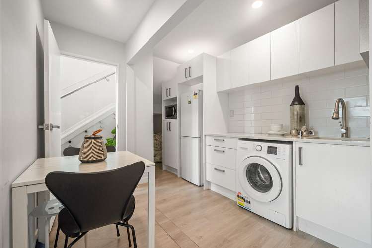 46 Miller Rise Millwater_15