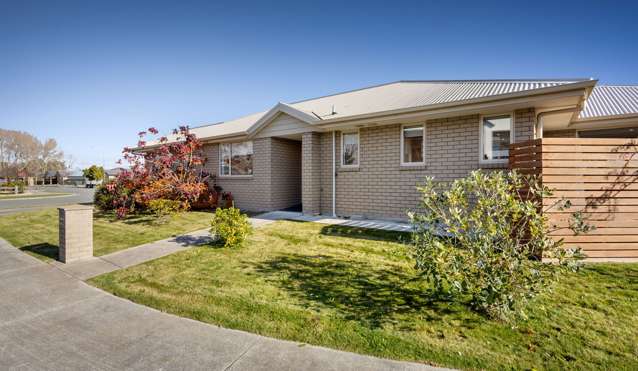 The Perfect Next Step-Easy Living in Silverstream