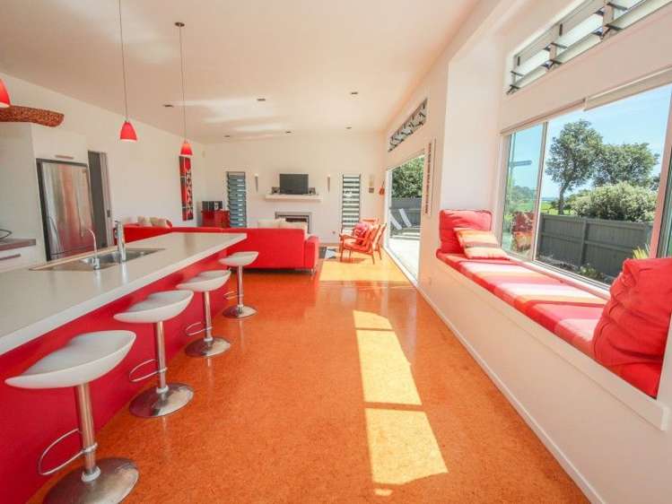 1 Flame Tree Lane Taipa_10