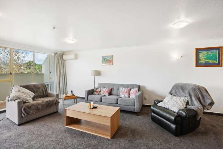 9/44 Marine Parade Paraparaumu Beach_5