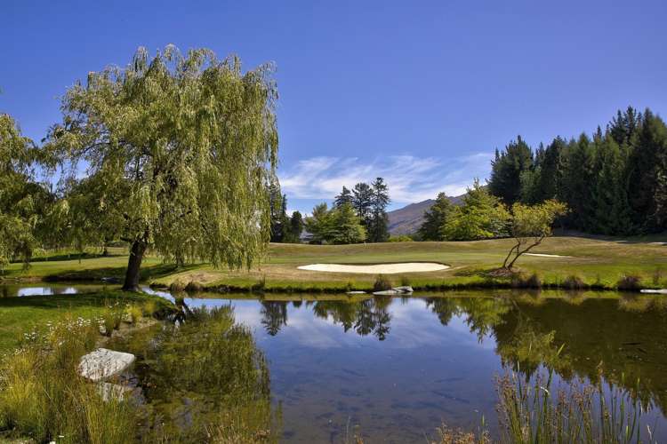 10 Fox's Rush Millbrook Resort_20