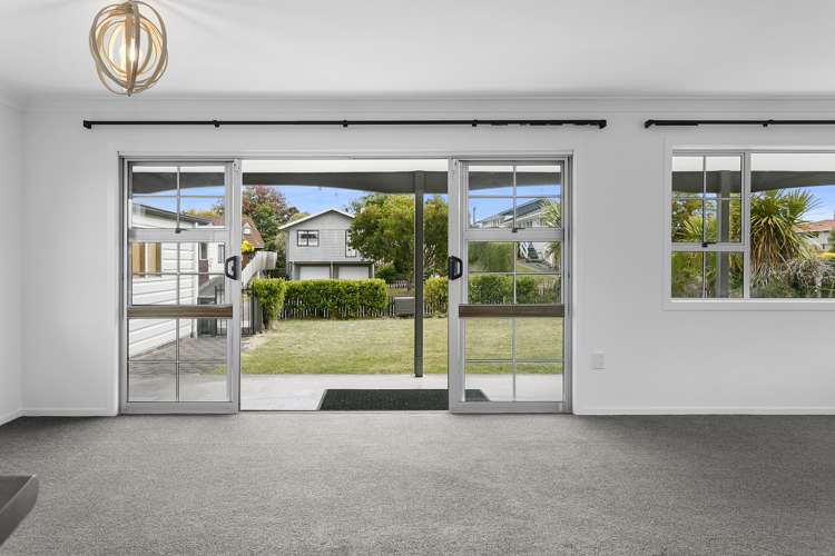 22 Macdonell Street Hilltop_10