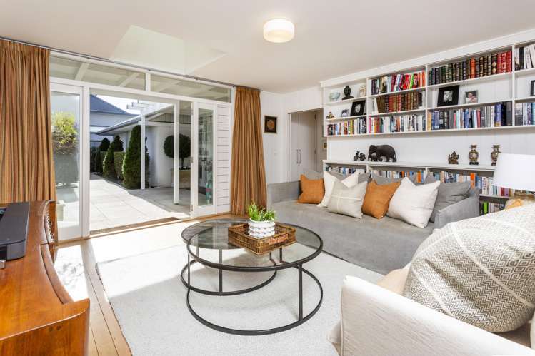 24 Hamana Street, Narrow Neck Devonport_24