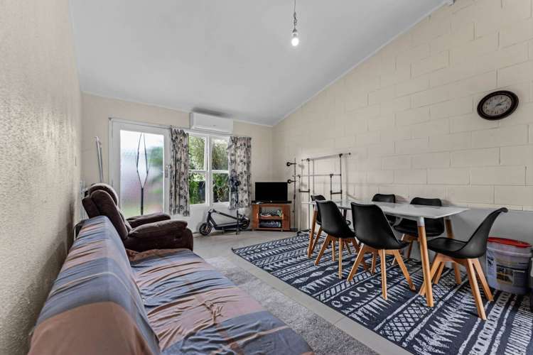 3/6 Almond Place Mt Wellington_3