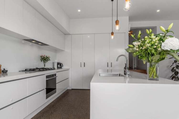 20 Egremont Street Belmont_9