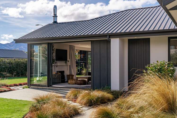 15 Pennycook Place Lake Hawea_8