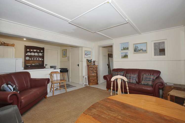 123 Walker Street Riverton_14