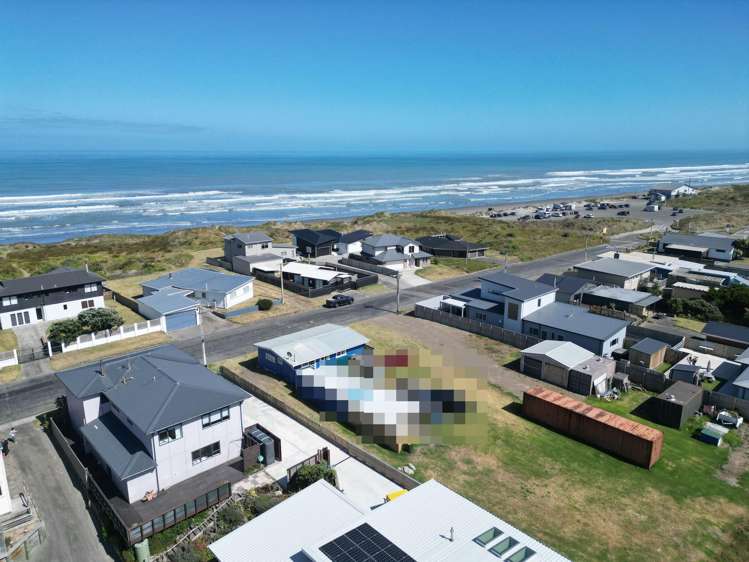 17 Marine Parade Foxton Beach_49