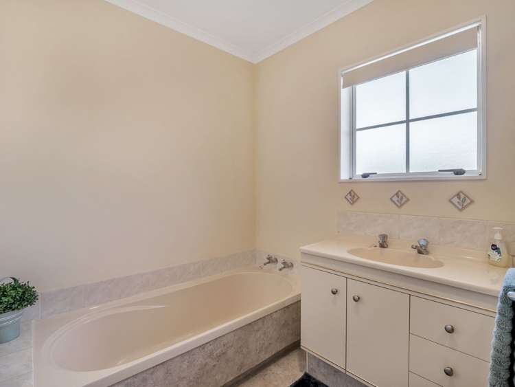 102A Surrey Road Springvale_21