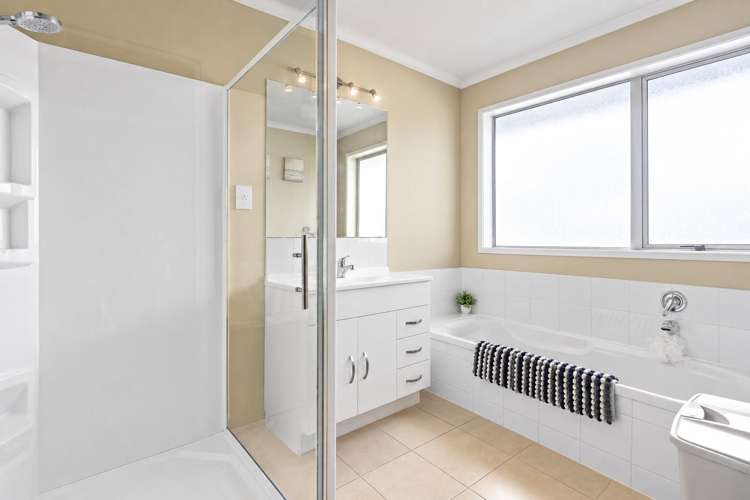 24 Chatham Street Pahiatua_9