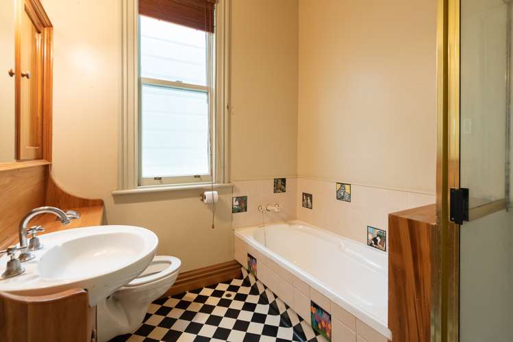 6 Hobson Street Thorndon_12