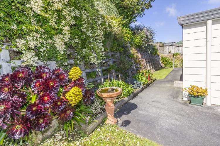 52 Halladale Road Papakowhai_23