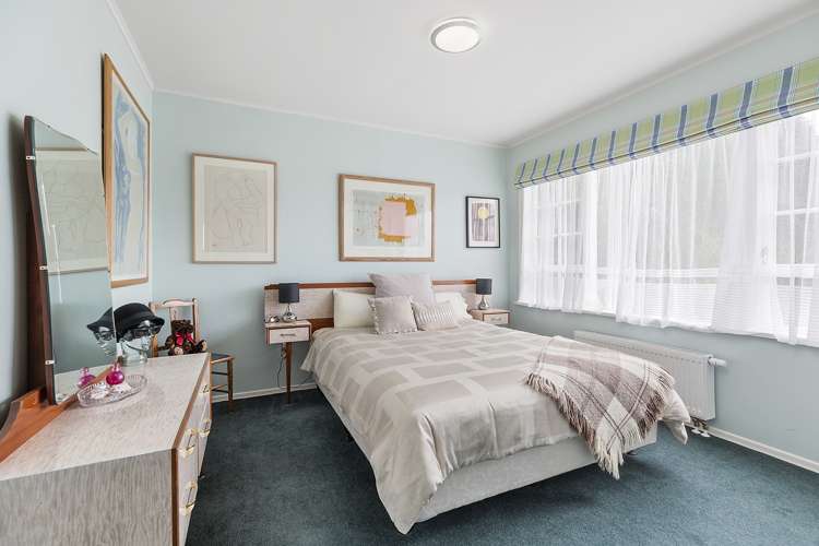 8 Lethenty Way Karori_10