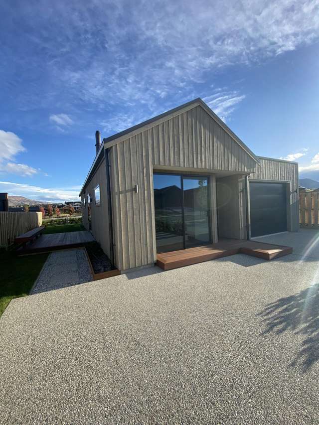 15 Gladbrook Street Wanaka_1