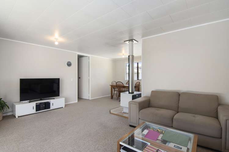 1 Laura Lane Brightwater_7