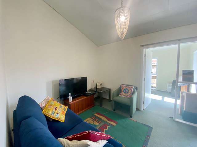 1/7 Alana Place Mount Wellington_2