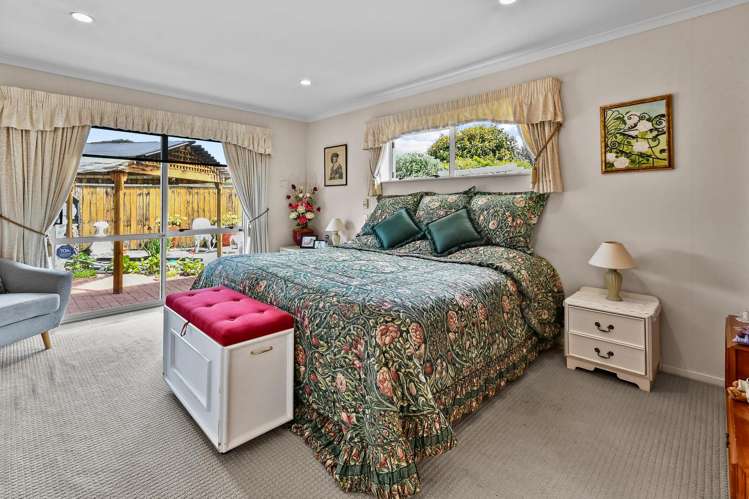 15 Trossach Place Wattle Downs_27