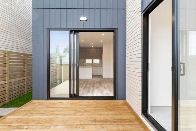 2/9 Helvetia Road Pukekohe_3