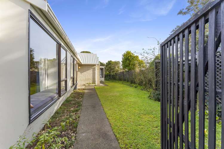 102 Barrett Road Whalers Gate_22