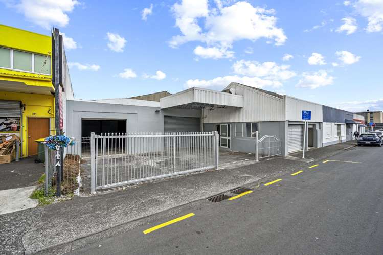7-9 Queen Street Otahuhu_4