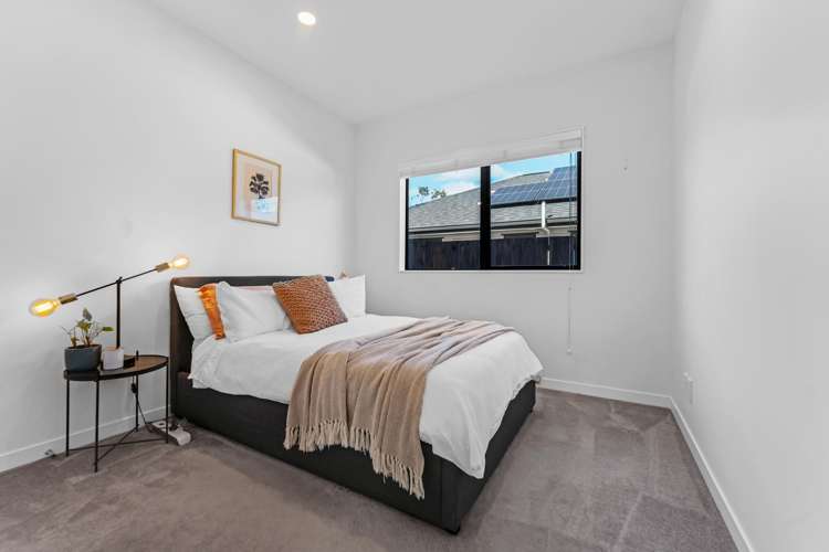 24 Jezero Drive Massey_12