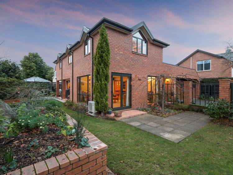 6 Majestic Lane Cashmere_18