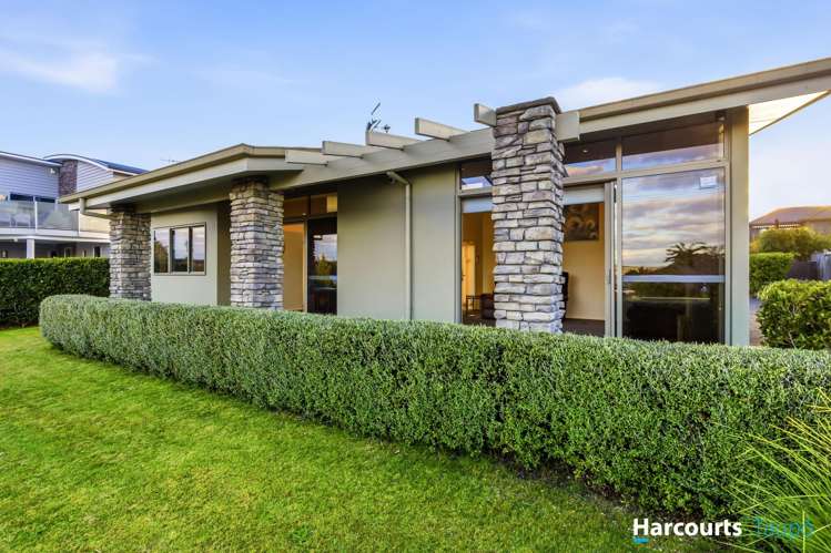 10A Mere Road Taupo_26