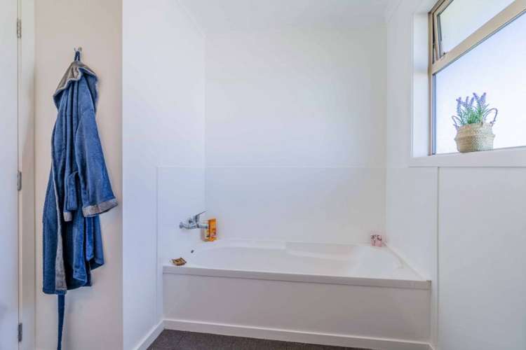 212 Staunton Road West Plains_12