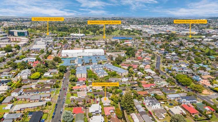 2/2 Napoleon Avenue Milford_2