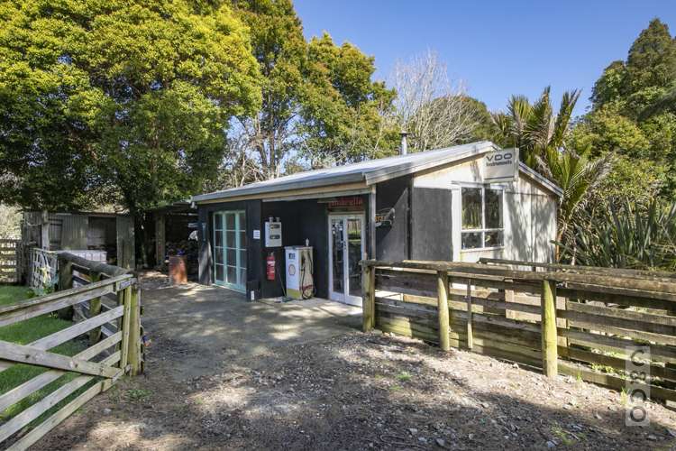 353 Taylor Road Helensville_15