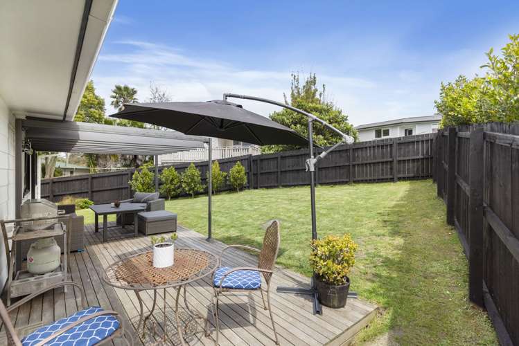 12a Mcphail Street Birkdale_11