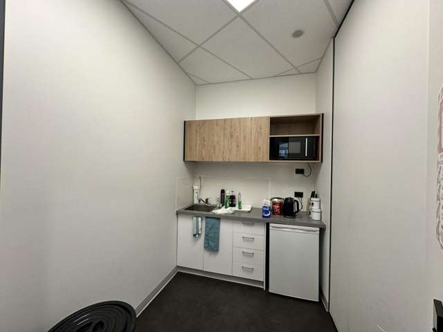 21 Fred Taylor Drive Massey_2