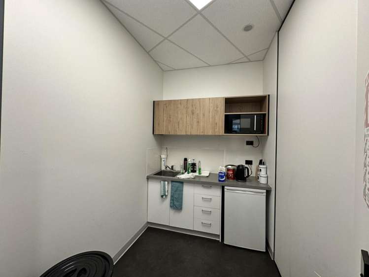 21 Fred Taylor Drive Massey_2