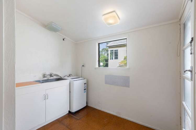 6 Withers Road Glen Eden_17