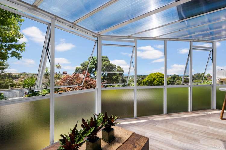 1/19 Danbury Drive Torbay_14