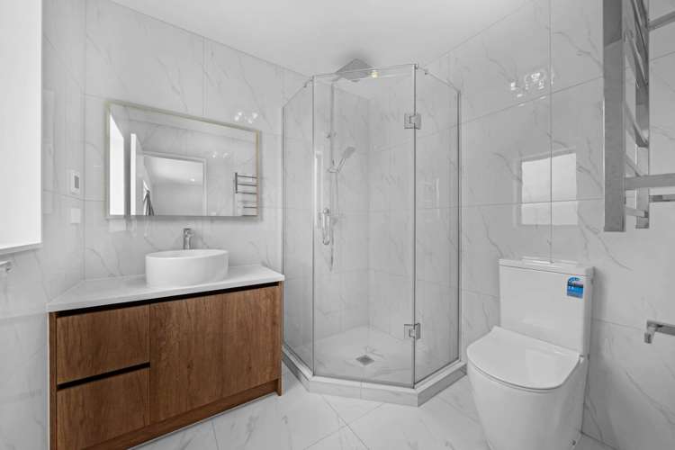 69 Koromeke Street Flat Bush_21